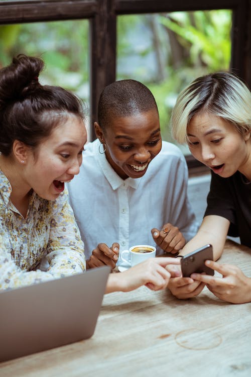 Dare to Dream: Women's Career Development for Transcending Boundaries
