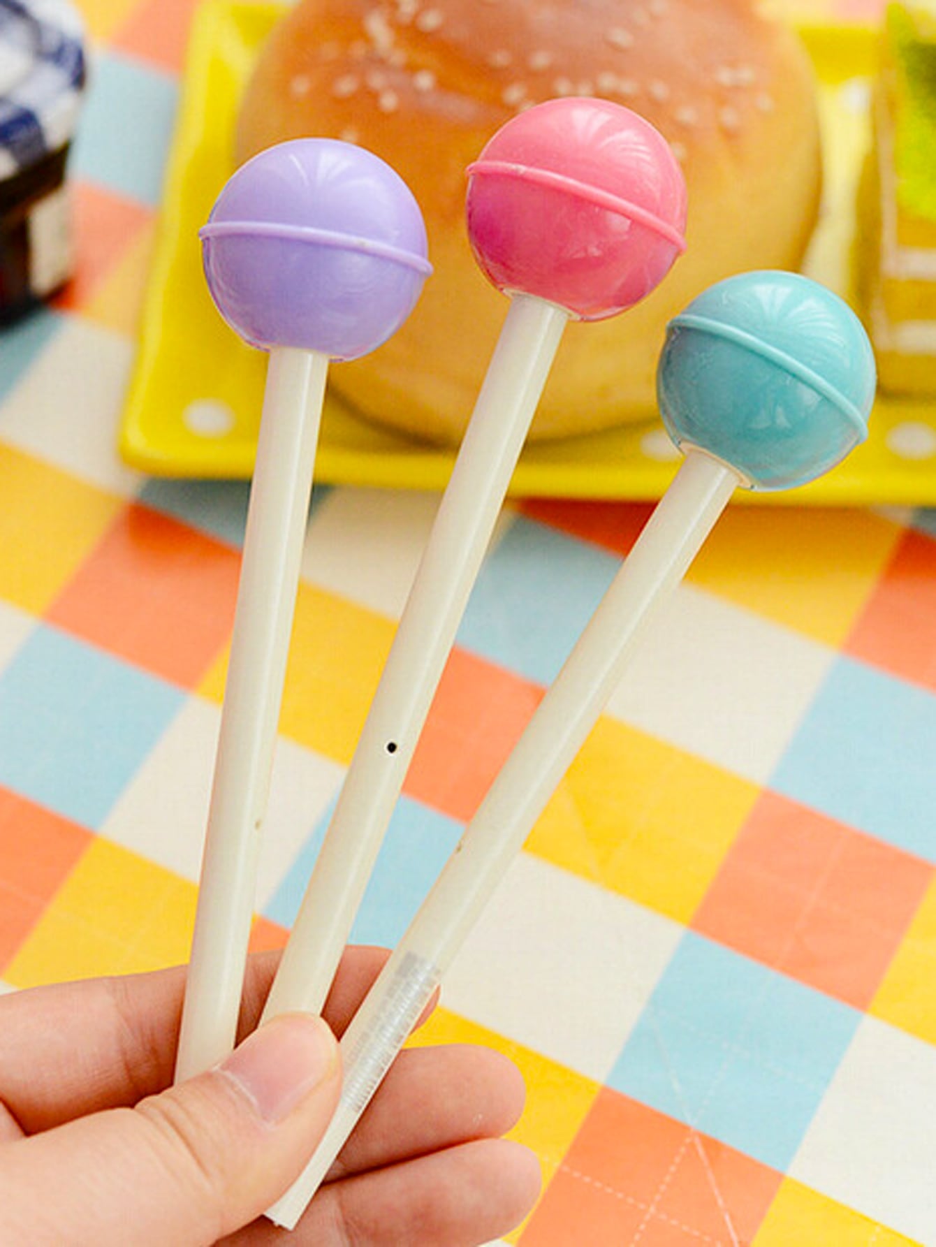 4pcs Candy Design Random Gel Pen